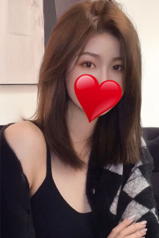 富山メンズエステ美魔女 セラピスト みみ 写真